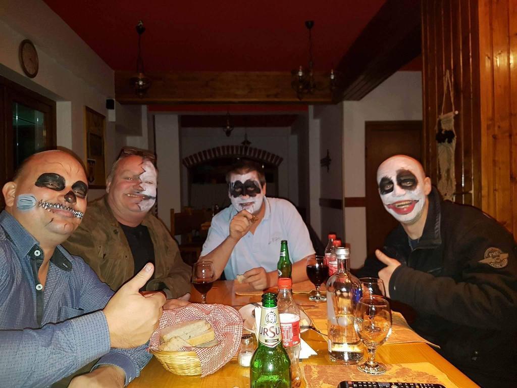 Pensiunea Norica Gura Raului Luaran gambar